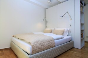 1 多间卧室、熨斗/熨衣板、免费 WiFi、床单