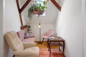 Living area - Apartment 'Near Switzerland 2' with Wi-Fi (Kandern)