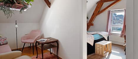 2 bedrooms, free WiFi, bed sheets