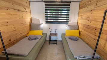 6 quartos, Wi-Fi de cortesia, roupa de cama