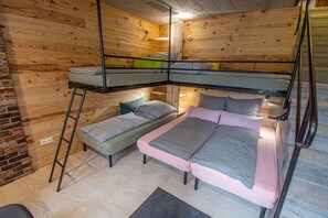 6 habitaciones, wifi gratis, ropa de cama y acceso para silla de ruedas 