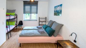 6 Schlafzimmer, kostenloses WLAN, Bettwäsche, Rollstuhlgeeignet