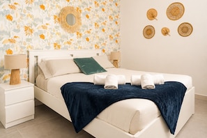 2 chambres, fer et planche à repasser, Wi-Fi gratuit, draps fournis