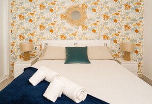 2 bedrooms, iron/ironing board, WiFi (free), bed sheets