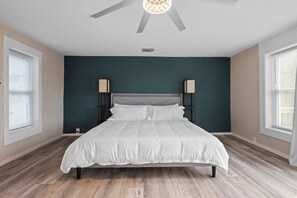 4 室のベッドルーム、アイロン / アイロン台、WiFi、ベッドシーツ