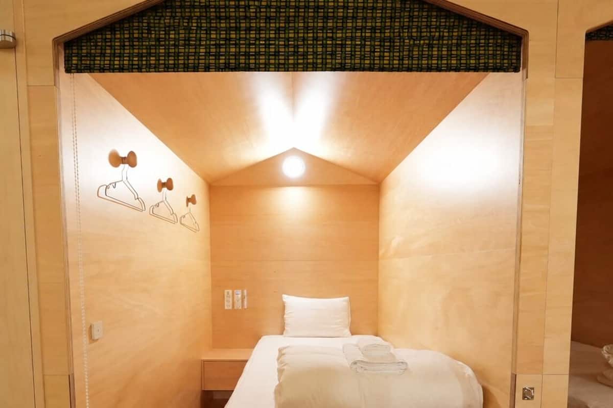 Comfort Single Room, Women only