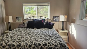 2 soverom, wi-fi (mot et tillegg) og sengetøy