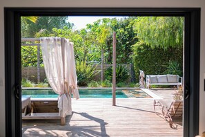 Outdoor pool, a heated pool - Eden Balinais • Jacuzzi and pool (Le Muy)