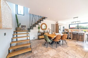 Dining - Eden Balinais • Jacuzzi and pool (Le Muy)