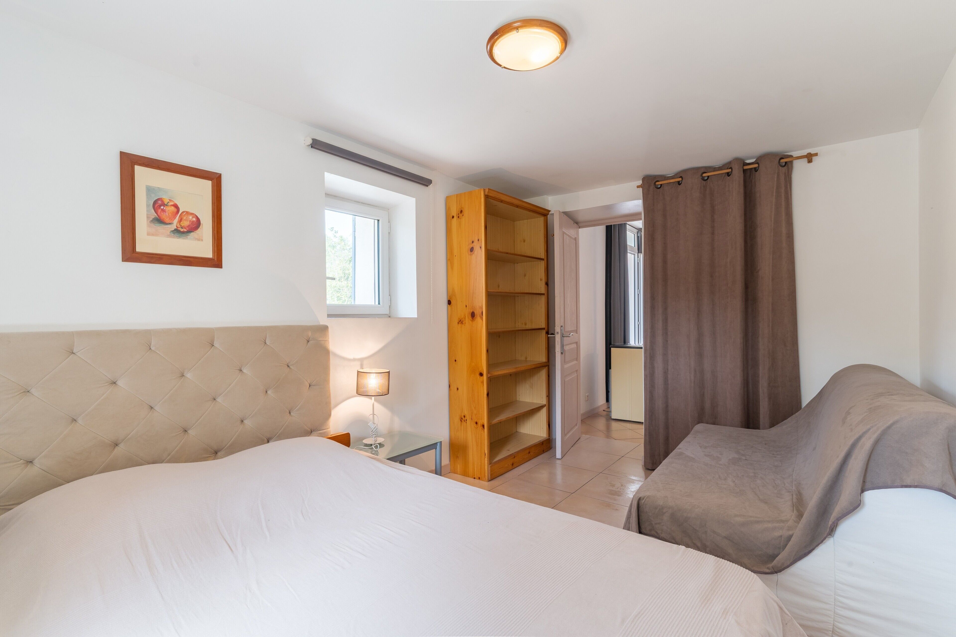 1 dormitori, planxa i posts de planxar i wifi gratuïta 