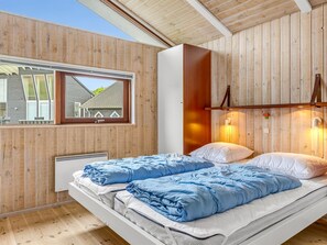 3 bedrooms, WiFi - "Ayda" - 200m from the sea by Interhome (Sjølund)
