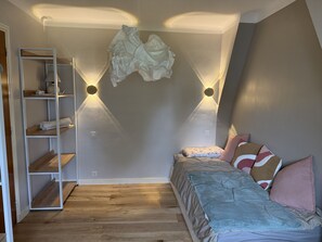 4 bedrooms, free WiFi