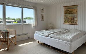 3 bedrooms, free WiFi