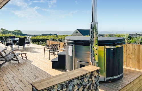 3 bedroom stunning home in øster assels