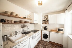 Microondas, horno y parrilla de estufa 