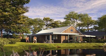 Culinary Creekside Retreat for Four