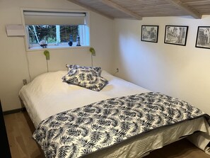 3 bedrooms, Internet