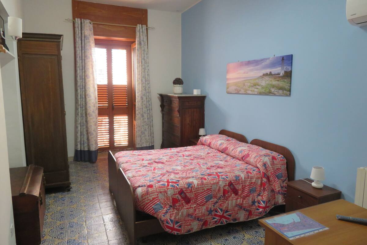 Apartment, 2 Bedrooms, Balcony, City View