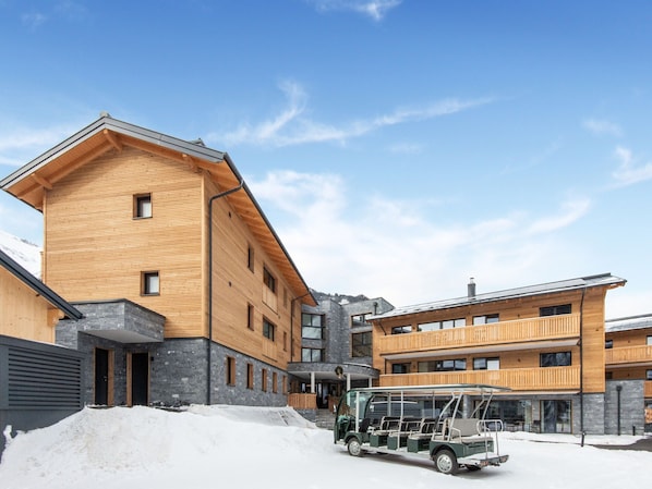 Apartment | Exterior