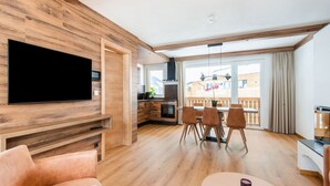 Living room - Golden Lodges Rauris Resort With Parking (Rauris)
