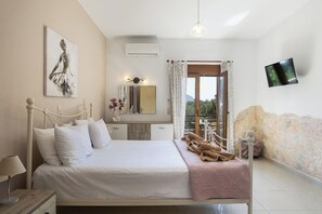 4 sovrum, strykjärn/strykbräda, wi-fi och sängkläder