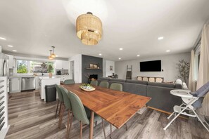 Dining - NEW Roomy Home for Families • Private Hot Tub (Spokane)