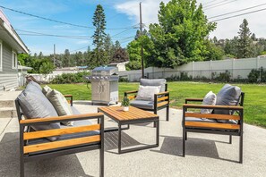 Terrace/patio - NEW Roomy Home for Families • Private Hot Tub! (Spokane)