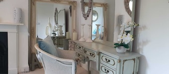 Victorian Retreat - A Serene Sanctuary - Close to Broadstairs, Beaches & Bays