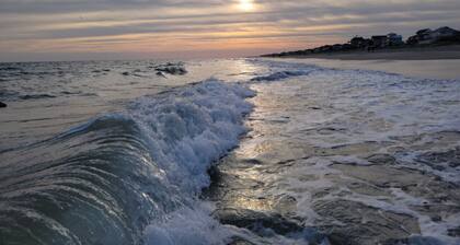 Large Summer Getaway near the beach with private pool, Hottub, and firepit, three miles to Beach.