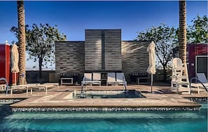2 indoor pools