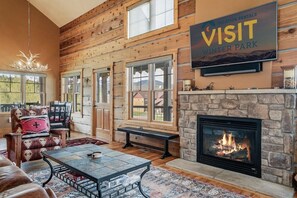 Interior - 15 Discovery Lane | 4BR Mountain View Retreat (Fraser)