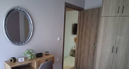 CHRIS & CHRIS LUXURY APARTMENT