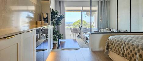 Wi-Fi de cortesia, roupa de cama