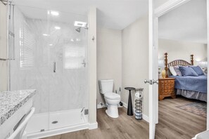 Shower, towels