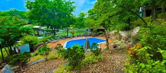 The Nest-#59-Lakefront/3BD/3BA/Pools/Grill/Dock-6PP
