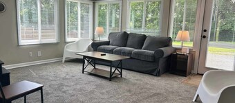 Loveland Family Home: 3BR, 2 Living Areas, Free Parking