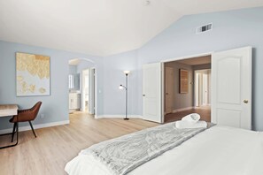 4 sovrum, strykjärn/strykbräda, wi-fi och sängkläder