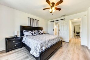 3 chambres, fer et planche à repasser, Wi-Fi gratuit, draps fournis