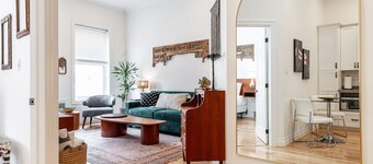 Juno Lofts: The Greenhouse Room