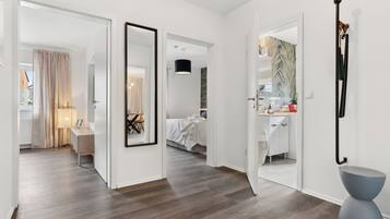 2 bedrooms, desk, iron/ironing board, travel crib