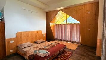 Villa Deluxe, 2 habitaciones, vista a la montaña | Sábanas de algodón egipcio y ropa de cama de alta calidad