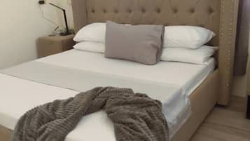 2 chambres, fer et planche Ă repasser, Wi-Fi, draps fournis