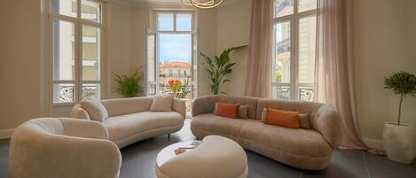 TV connectée, chaîne hi-fi