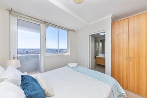 2 Schlafzimmer, Bügeleisen/Bügelbrett, WLAN, Bettwäsche