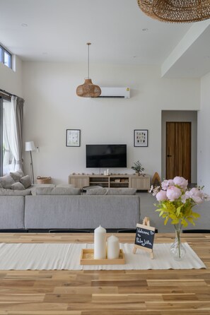 Apartment, Garden View | Interior