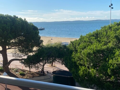 Appartement T3 centre Arcachon avec vue mer, WIFI, parking sécurisé