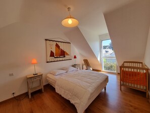 4 camere, Wi-Fi gratuito