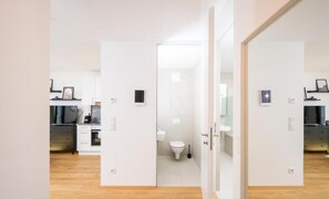 Sèche-cheveux, serviettes fournies