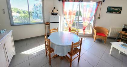 Studio Lumineux Proche Plage et Commerces aux Sables-d'Olonne Animaux Admis