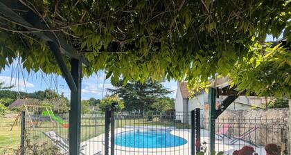 Ăvasion au bord du Cher, prĂšs des chĂąteaux